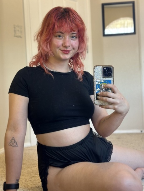 fat girl wrestling beautiful xxx photo
