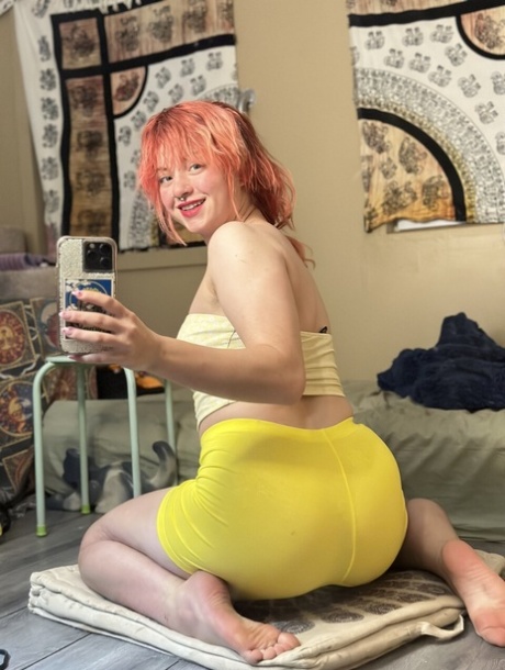 thick mature ass spread best images